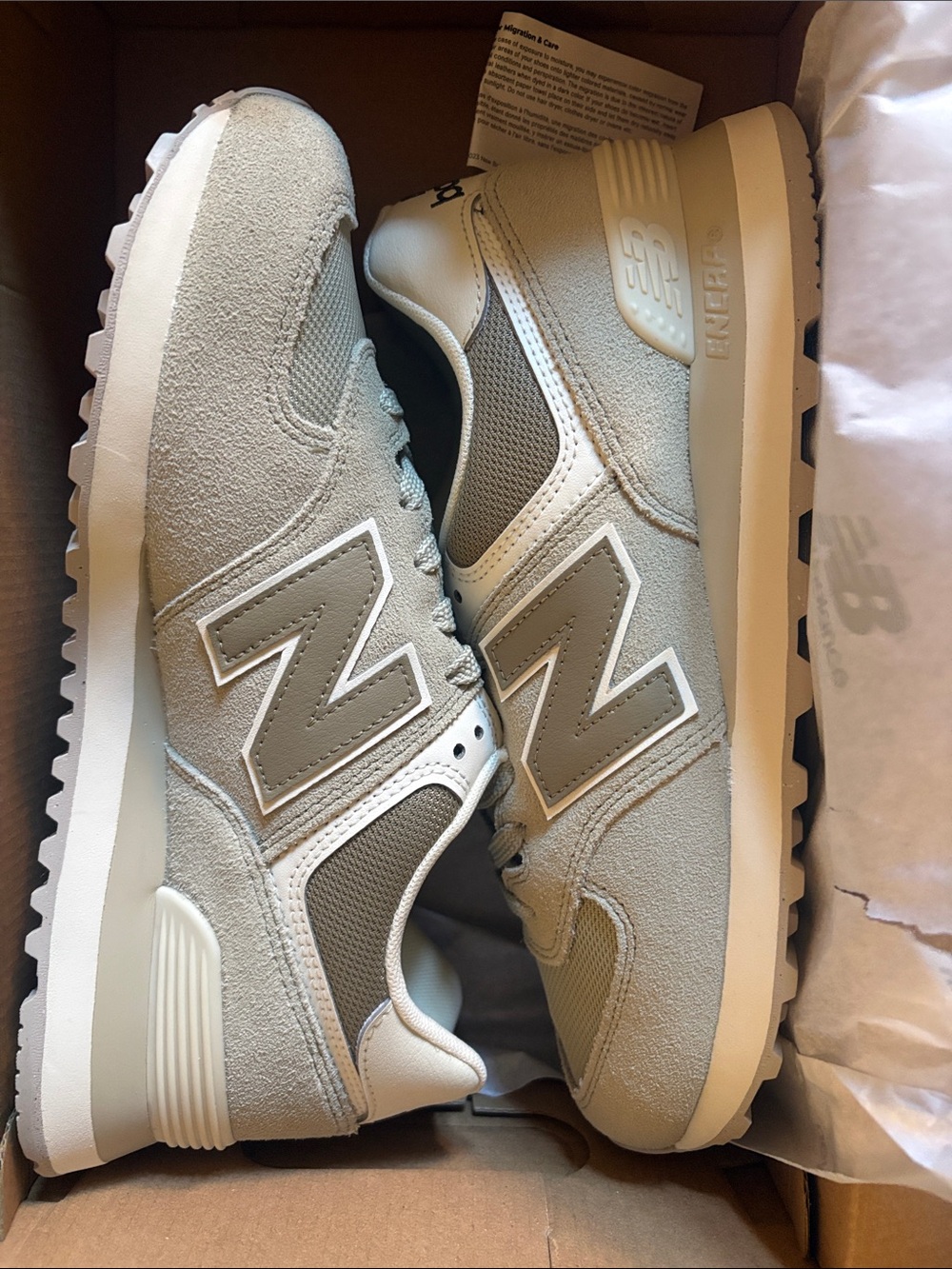 New Balance 574 Sneaker - Light Green Beige/Gray